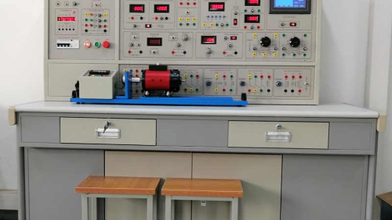 德力西低压电器开关：规格解析与选型要点
